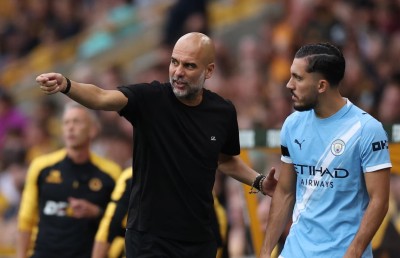 ސިޓީގައި ކުޅުންތެރިން "މާ ގިނައީ" ގާޑިއޯލާ ހުރި އުފަލަކުން ނޫން