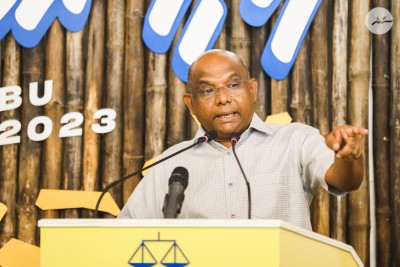 ޝާހިދު، އެމްޑީޕީގެ ރައީސްކަމަށް ކެމްޕޭން ކުރަނީ