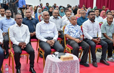 ކައުންސިލްތަކުން ބްލޮކް ގްރާންޓު ފައިސާ ހޭދަނުކުރާ މައްސަލަ: މިދިޔަ އަހަރު ވެސް 1.4 ބިލިއަން ރުފިޔާ ބާކީ!