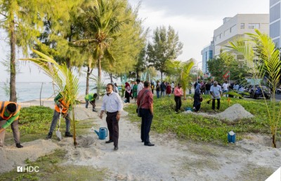 މިނިވަން 60 އާ ގުޅުވައި ހުޅުމާލޭގައި 60 ރުއް އިންދައިފި