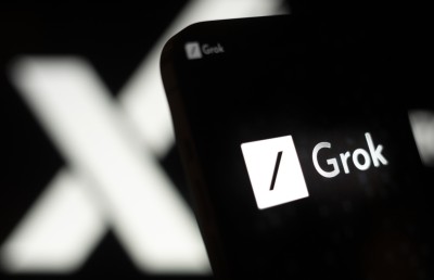 ޣައްޒާގައި ނަސްލެއް ނައްތާލަނީ ކަމަށާއި އެކްސްގައި ސެންސަރުކުރާ ކަމަށް ބުނުމުން އެކްސްގެ ޗެޓްބޮޓް ސަސްޕެންޑްކޮށްފި