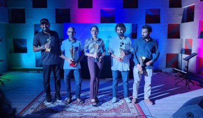 ވަނަތައް ހޯދި ދިވެހި ތަރީންނަށް އެވޯޑު ހަވާލުކޮށްފި