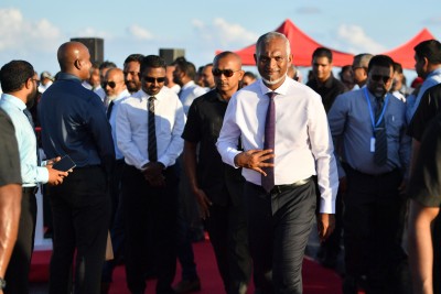 އޯފްޝޯ ފައިނޭންސްގެ ޚިދުމަތް ދިނުމަށް، އިންޓަނޭޝަނަލް ފައިނޭންޝަލް ސާވިސް އޮތޯރިޓީ އުފައްދައިފި