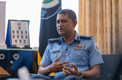 މޫލާފައި ހުރި ގޭންގުތަކުގައި ކުޑަކުދިން، 'ހައްލަކީ ރިހެބިލިޓޭޓުކުރުން'