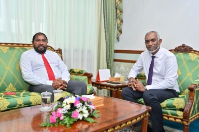 ރައީސް އިންޑިއާއާ ގުޅޭ ގޮތުން ވާހަކަ ދެއްކެވީ ޖަޒުބާތުގައި، މައާފަށް އެދިވަޑައިގަންނަވަންޖެހޭ: ގާސިމް