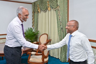 ބައެއް ވަޒީރުންނަށް ރުހުން ނުދޭން ޑިމޮކްރެޓުން ނިންމައިފި