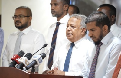 ރައީސް އަޒުލު ކުރަން ޖެހޭނީ ފުރާނަ ދުއްވާލައިފަ، ފުރުސަތެއް ނުދޭނަން: ސަލީމް