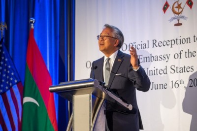 އެމެރިކާ އެމްބަސީ ހުޅުވުމުގެ މަޝްވަރާއަށް، ސްޓޭޓް ޑިޕާޓްމެންޓްގެ އިސް އޮފިޝަލަކު ރާއްޖެއަށް