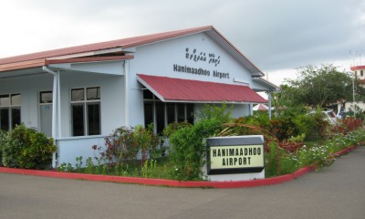 ބޮމެއް އޮތްކަމަށް ބުނެ ބިރު ދެއްކި މީހަކު ހަނިމާދޫ އެއާޕޯޓުން ހިފަހައްޓައިފި