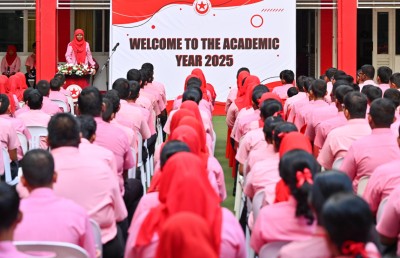 ދަރިވަރުންނަށް ސްކޫލް ބަދަލުކުރެވޭނީ ދިރާސީ އަހަރެއްގައި ދެފަހަރަށް