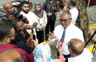 ކޮމިޝަނުގައި ރައީސްގެ ތިން މެމްބަރުން ތިބެން ރައީސް ބޭނުންފުޅެއް ނުވޭ: ޚަލީލް