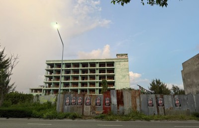 މަރުވެފައި އޮއްވައި ފެނުނީ ގެއްލިގެން ހޯދަމުން އައި ބިދޭސީއެއް ކަމަށް ބެލެވޭ