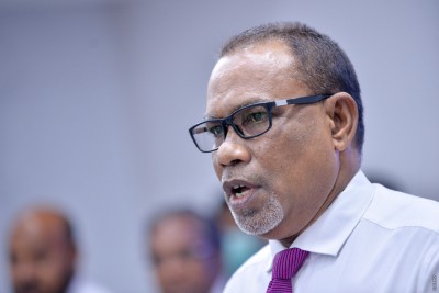 ރުހުން ނުދިނަސް އެ ވަޒީރުން އަލުން އައްޔަންކުރެވޭނެ: އަދުރޭ