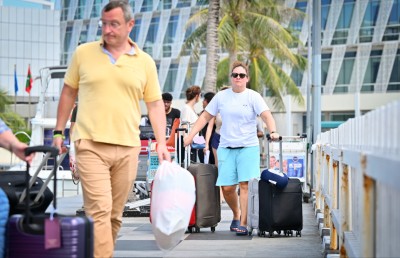 ޓޫރިސްޓުން އަންނަ އަދަދު އިތުރުވިޔަސް، ޗުއްޓީ ހޭދަކުރާ މުއްދަތު ކުރުވަނީ