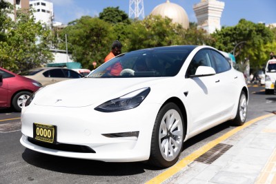 ދިރާގުން ދޭ ޓެސްލާ ހޯދުމުގެ ފުރުސަތު މާދަމައަށް ހަމަވާނެ