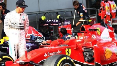 ލުއިސް ހެމިލްޓަން މިސީޒަނަށްފަހު ފެރާރީއާ ގުޅެން ނިންމައިފި