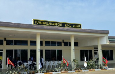 އައްޑޫއިން ގެންދިޔަ ފަޔާ ލޮރީއާއެކު ފުވައްމުލަކު އެއާޕޯޓަށް ދަތުރުތައް ފަށައިފި