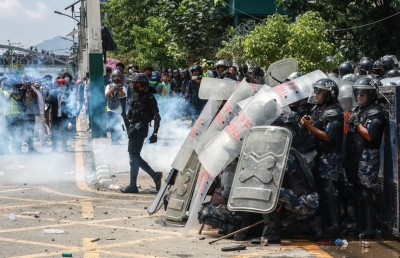 ނަވާރަ މީހުންގެ މަރަށް ފަހު ނޭޕާލްގައި ސޯޝަލް މީޑިއާ ދޭން ފަށައިފި