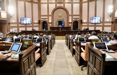 މެންބަރުން ވީއައިޕީ ލައުންޖް ބޭނުންކުރަން 1.4 މިލިޔަން ރުފިޔާ