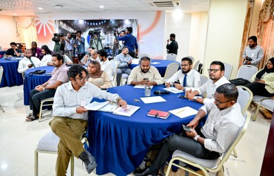 މީޑިއާ ކައުންސިލާއި ބްރޯޑްކޮމް އެއްކޮށްލުމަށް އެޗްއާރުސީއެމުން ދެކޮޅު