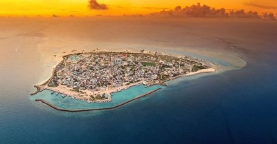 އިންޖީނަށް ދިމާވި މައްސަލަ ހައްލުކޮށް ނައިފަރަށް ކަރަންޓު ދޭން ފަށައިފި