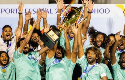 އަރިއުތުރު ކުޅިވަރު ފެސްޓިވަލުގެ ފުޓްބޯޅައިގެ ޗެމްޕިއަންކަން ހޯދައި ތޮއްޑޫ ގޯލްޑް ކަޕަށް