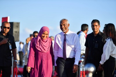 އަނބިކަނބަލުން ފުލެޓު ލިސްޓަކަށް ނުފޫޒެއް ނުފޯރުވާނެ: ރައީސް