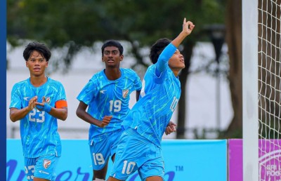 ރާއްޖެ ހިމެނޭ ގުރޫޕްގައި އިންޑިއާ އާއި ޕާކިސްތާން ގަދަ ކޮށްފި