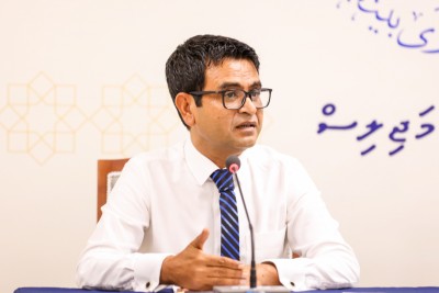 އިންތިޚާބު ފަސްނުކުރާނަމަ އީސީގެ އިތުބާރު ނެތް ކަމުގެ ވޯޓެއް ނަގާނެ ކަމުން އިންޒާރެއް