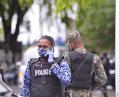 އަންނަ މަހުން ފެށިގެން ފުލުހުންނާއި ސިފައިންގެ މުސާރަ ބޮޑުކުރަނީ