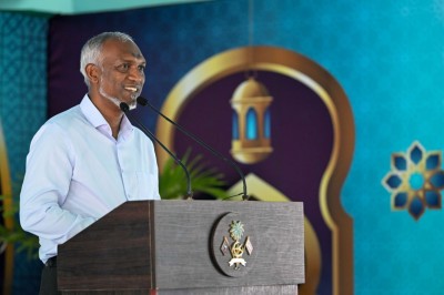 ގެމަނަފުއްޓަށް ރައީސް ދެއްވީ ބޮޑު ބަނދަރަކާއި ހޯލެއްގެ އުންމީދު