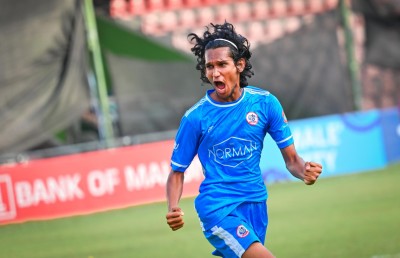 ފުޓްބޯޅައިން ވިދާލި ޝަންމު، ފާއްޓޭ، ރާހިލް އަދި ޒިމާމް ވެސް ގައުމީ ފުޓްސަލް ޓީމަށް