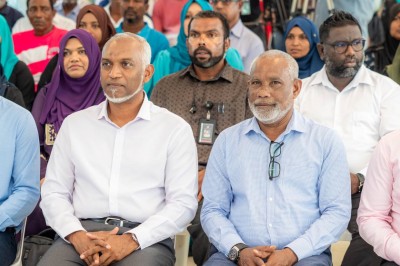 އަދުރޭ ނުސީދާކޮށް ޔާމީނަށް: ވަފާތެރިވާނީ ފިކުރަށް، ވަކި ބޭފުޅަކަށް ނޫން
