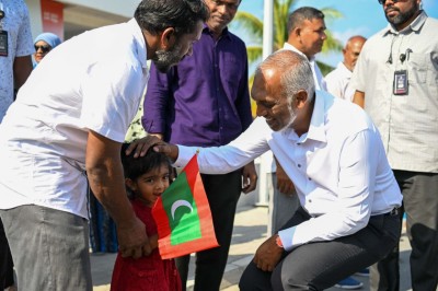 އުނގުލު ހޯދައިދީ، އާބަން ސެންޓަރެއް ގޮތުގައި އުނގޫފާރު ތަރައްގީކޮށްދޭނަން: ރައީސް