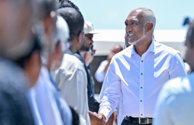 ރަށުން ބަދަލުވުމާ މެދު ރަތްމަންދޫ ބޮޑު ދެބަސްވުމެއްގައި