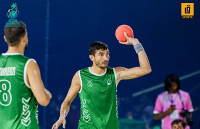 ލަންކާ ބަލިކޮށް ޕާކިސްތާނުން ޗެމްޕިއަންކަން ހޯދައިފި