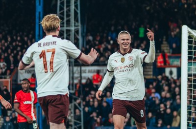 ހާލަންޑްގެ ފަސް ލަނޑާއެކު ސިޓީ ކުއާޓާއަށް