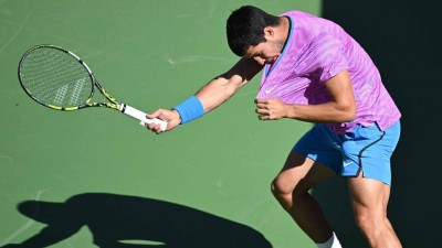 އިންޑިއަން ވެލްސްގެ ސެމީފައިނަލުން އަލްކަރާޒް ޖާގަހޯދައިފި