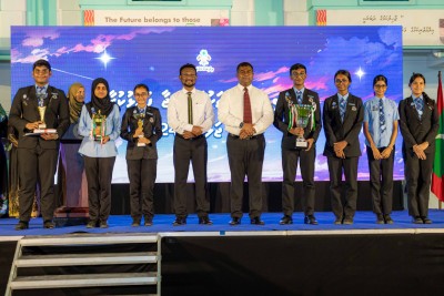 ދިވެހި ބަހުގެ އެކެޑަމީގެ އަދަބީ މުބާރާތްތަކުގެ ނަތީޖާ: ޖަމާލުއްދީން ސްކޫލަށް ގިނަ ވަނަތަކެއް