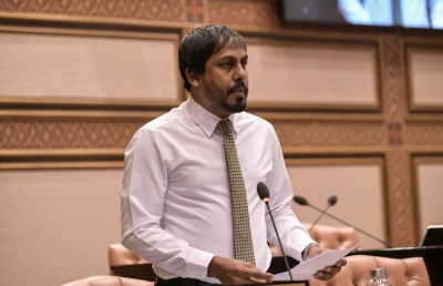 މެންބަރު އިސްމާއިލް އަހުމަދު 850،000 ރުފިޔާގެ ދަރަންޏެއް ދައްކަން ހުކުމްކޮށްފި