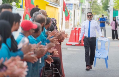 ތިނަދޫ މޭޔަރު ސައުދު ތިން މަސް ދުވަހަށް ކުރި ސަސްޕެންޝަން އުވިއްޖެ