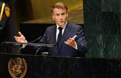 ޓްރަމްޕަށް ނޮބެލްގެ އިނާމު ލިބޭނީ ޣައްޒާގެ ހަމަލާތައް ހުއްޓުވުމުން: މެކްރޮން