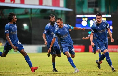 އަނެއްކާވެސް ސެންޓޭގެ ޖާދޫގެ ފްރީކިކް ގޯލެއް، ނިއު އެއްވަނައިގައި ދަމަހައްޓައިފި