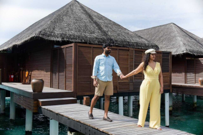 އިންޑިއާ ފަތުރުވެރިން މަދުވެ، ބިލިއަން ޑޮލަރުގެ ގެއްލުމަކާ ދިމާޔަށް