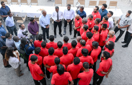 ރައީސް ގައުމީ ޓީމާ އެކު، ސަރުކާރުގެ ހުރިހާ އެހީތެރިކަމެއް ލިބޭނެ ކަމުގެ ކަށަވަރުކަން ދެއްވި