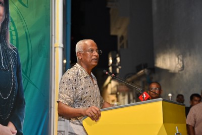 ސިޔާސީ މަގާމު އިންތިހާއަށް އިތުރުވެ ބައެއް ބޭފުޅުން ތިއްބަވަނީ ގޮނޑިމޭޒު ނެތި ކޮރިޑޯތަކުގައި: ޞާލިހު