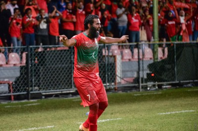 ދުނިޔޭގެ ހެޓްރިކް ރިކޯޑުގެ ތިންވަނައިގައި ދަގަނޑޭ