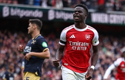 ދުނިޔޭގެ ޗެމްޕިއަނުން ޕްރިމިއާ ލީގު ޗެމްޕިއަން ބަލިކޮށް ވައްޓާލައިފި