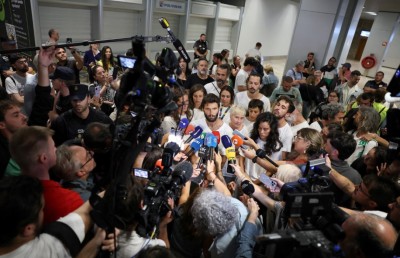 "ފްލޮޓީލާގެ މީހުންނާ މެދު އަމަލުކުރީ ޖަނަވާރުން ފަދައިން"