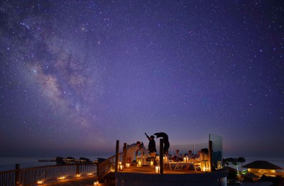 އެކަހެރި މަކުނުދޫ ފަޅުގައި ސޮނެވާއިން ހެދި ރިސޯޓު ހުޅުވައިފި